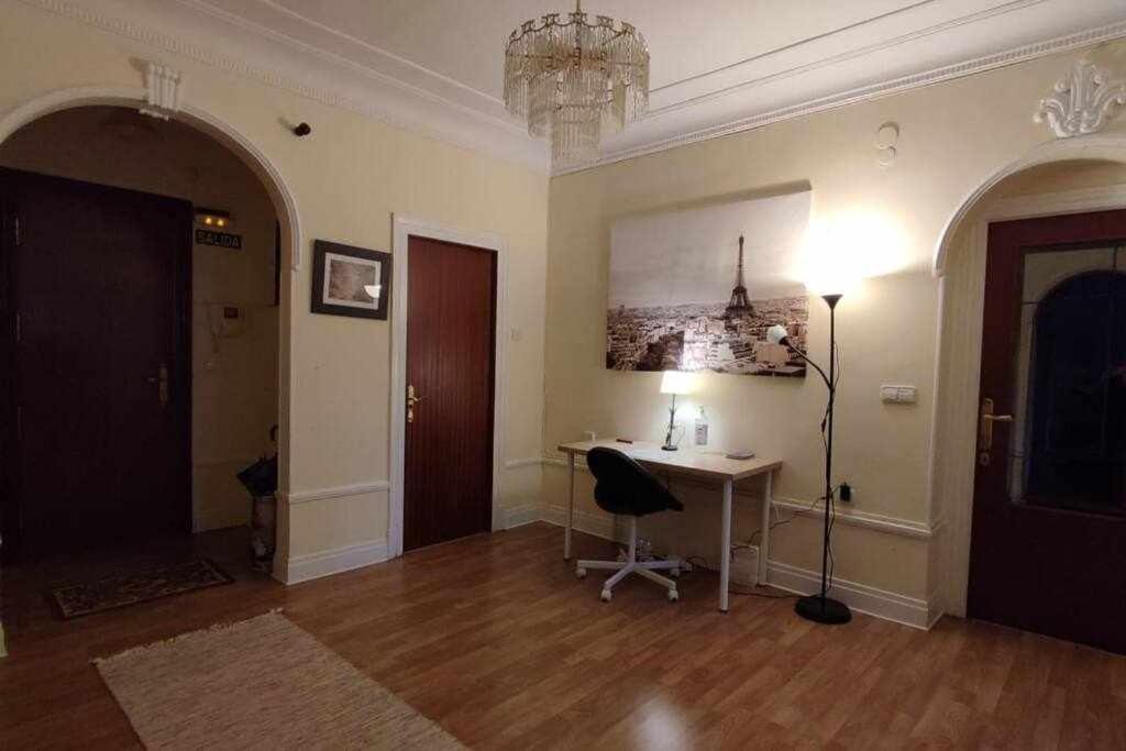 בילבאו Fliphouse Rooms Pension מראה חיצוני תמונה