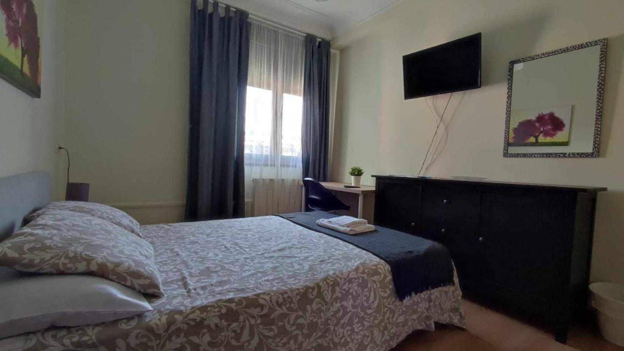בילבאו Fliphouse Rooms Pension מראה חיצוני תמונה
