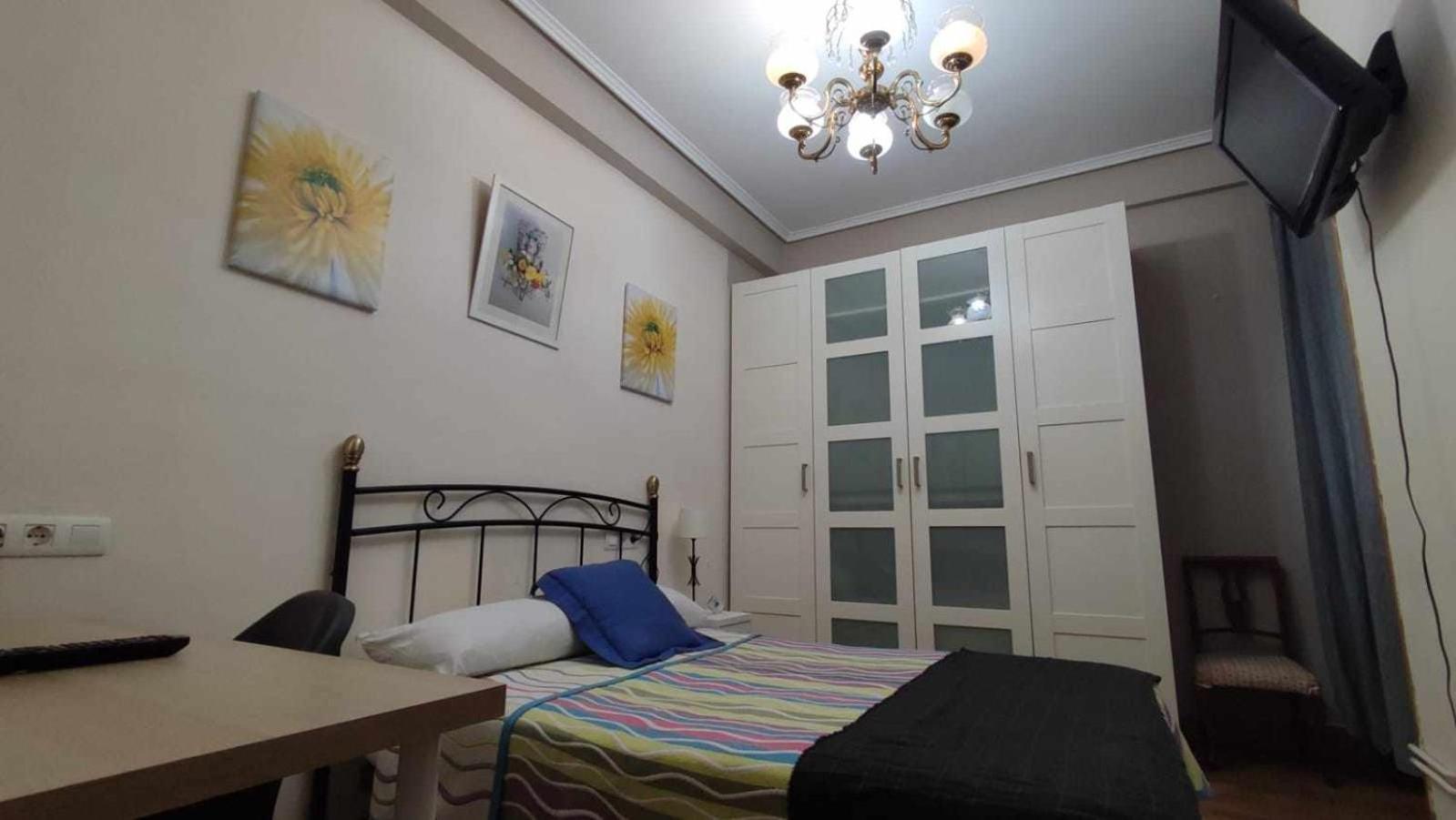 בילבאו Fliphouse Rooms Pension מראה חיצוני תמונה